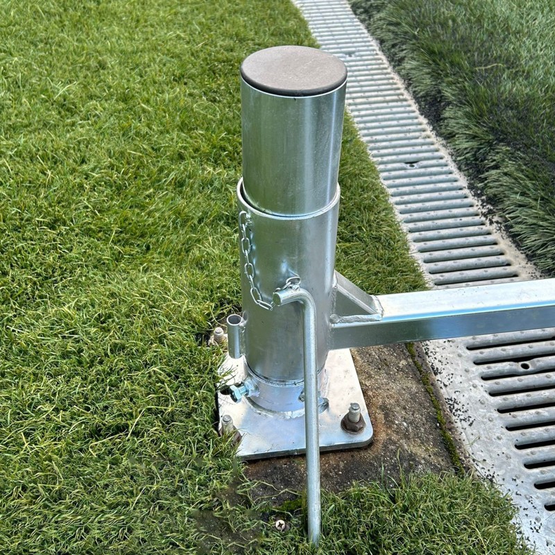 JUEGO PORTERÍAS ALUMINIO FÚTBOL 7 120X100 MM ABATIBLES CON ARQUILLOS CINCADOS