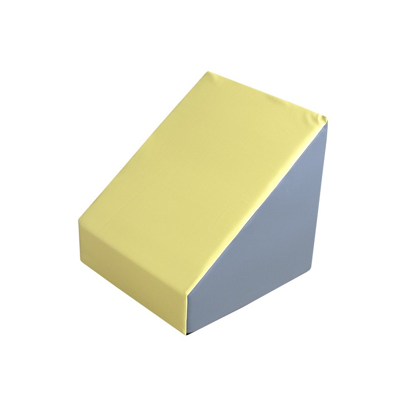 FIGURA RAMPA GRANDE 60X60X60CM