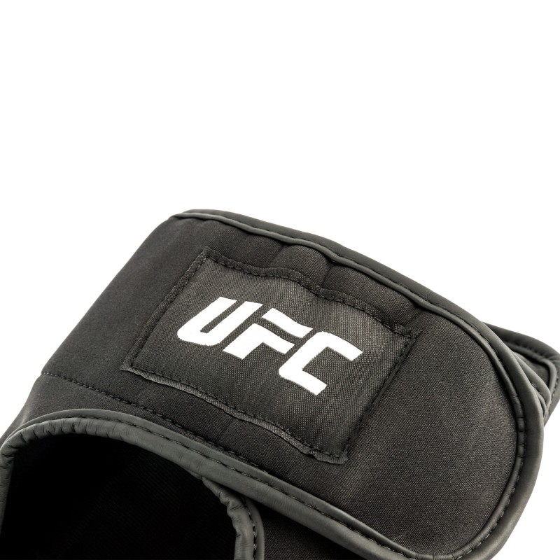 PROTECTOR PIERNA PROFESIONAL UFC