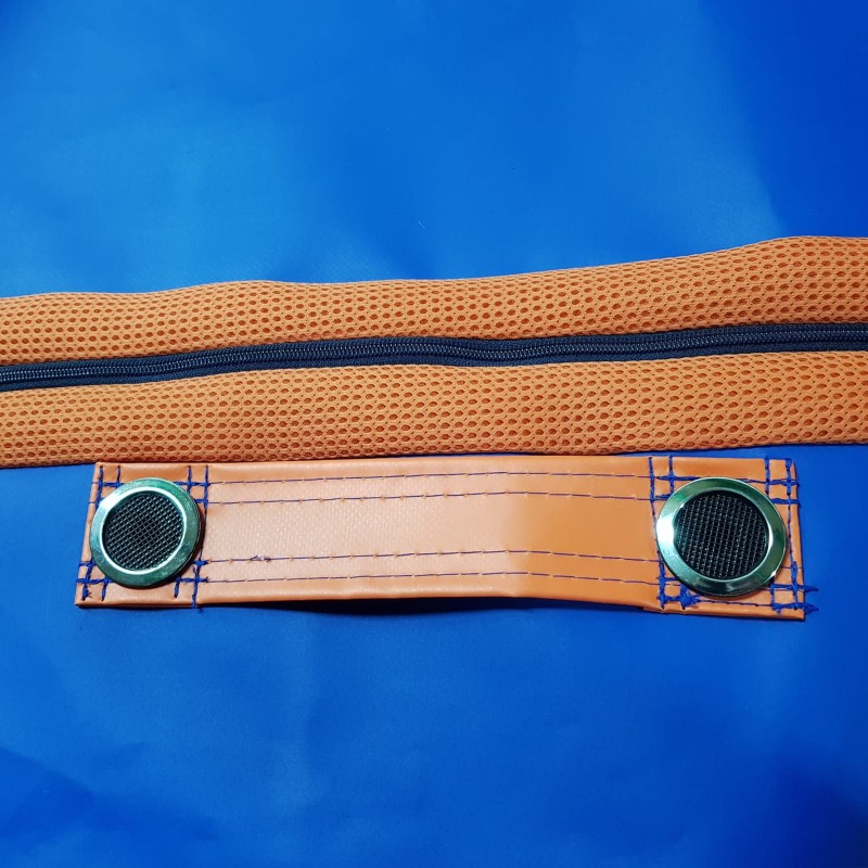 FUNDA QUITAMIEDOS CON CANTONERAS Y ASAS